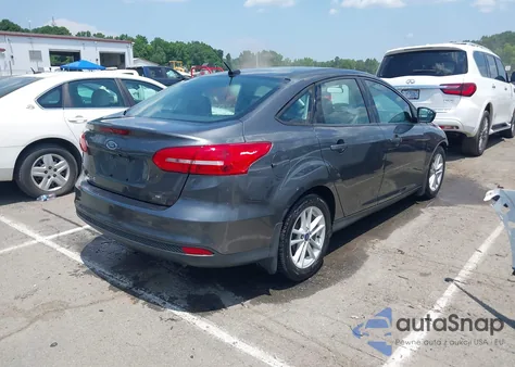 2018 Ford Focus Se z USA, uszkodzony, nr VIN 1FADP3F26JL208672